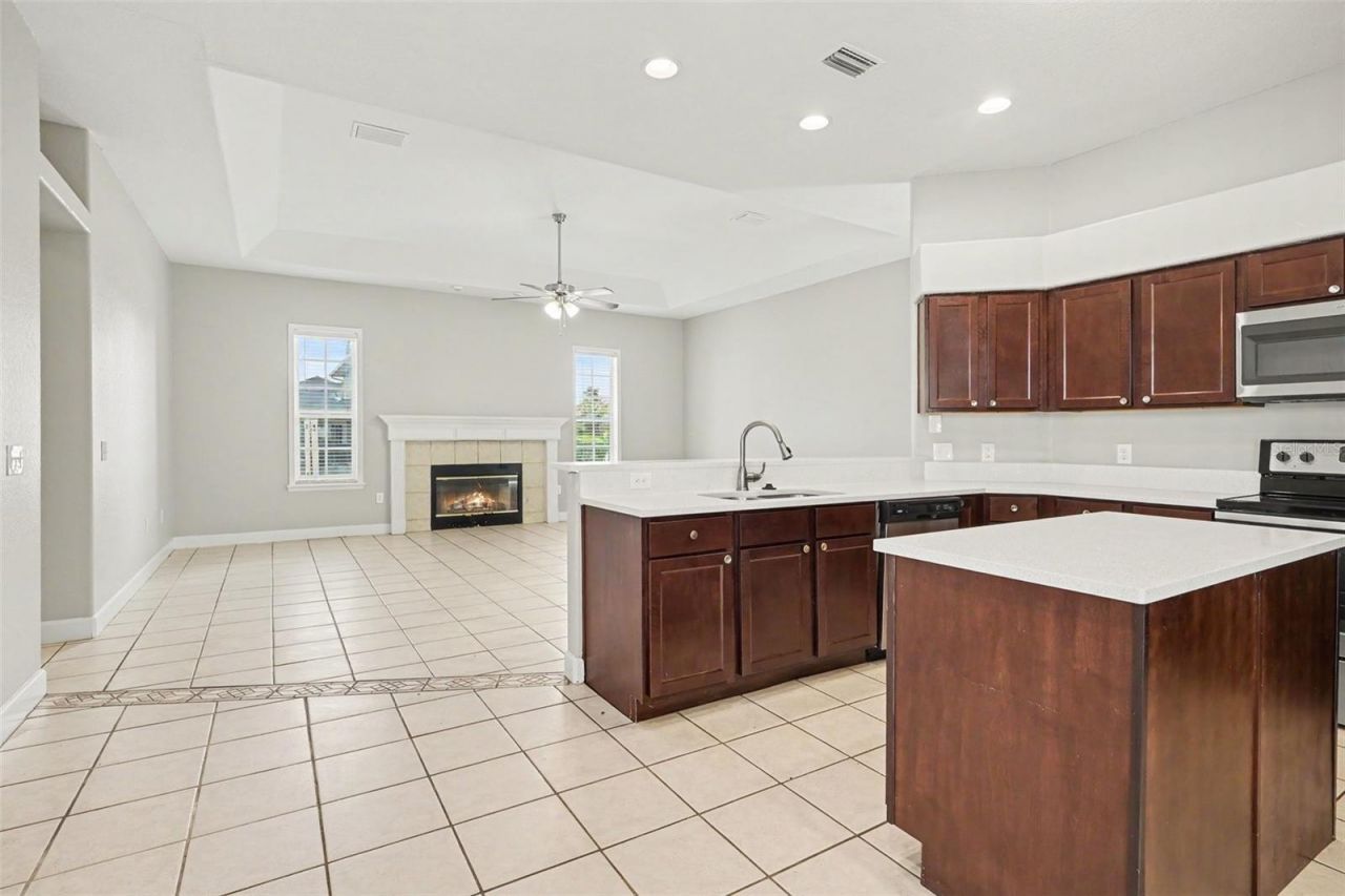 5535 Summerland Hills Drive, Lakeland, FL 33812 Photo