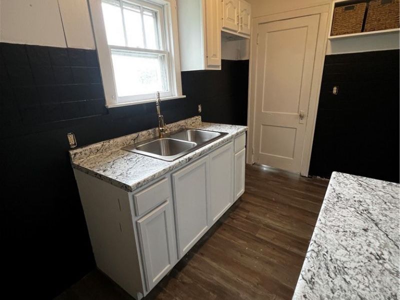 2283 East Avenue, Akron, OH 44314 Photo 6