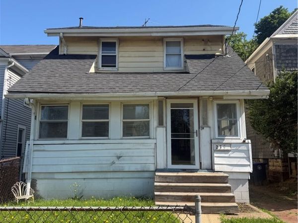 239 Ira Avenue, Akron, OH 44301