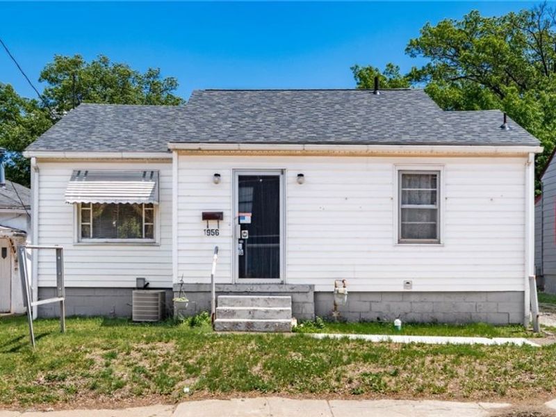 1942 Maple Avenue, Zanesville, OH 43701 Photo 2