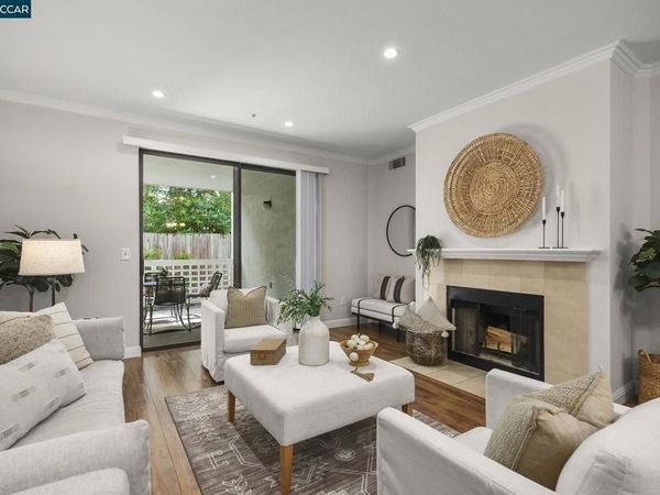 2586 Oak Rd., Unit 130, Walnut Creek, CA 94597