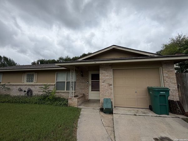 7514 Sage Oak St, Live Oak, TX 78233