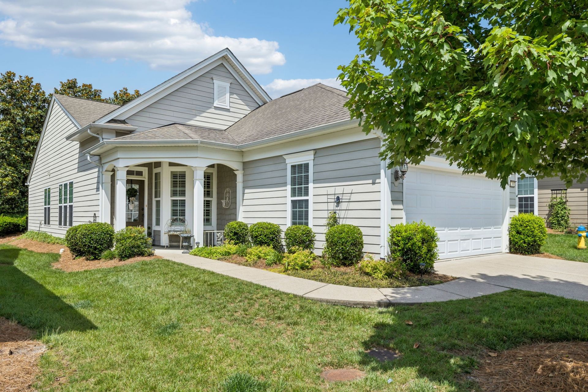 240 Old Towne Dr, Mount Juliet, TN 37122 Main Photo