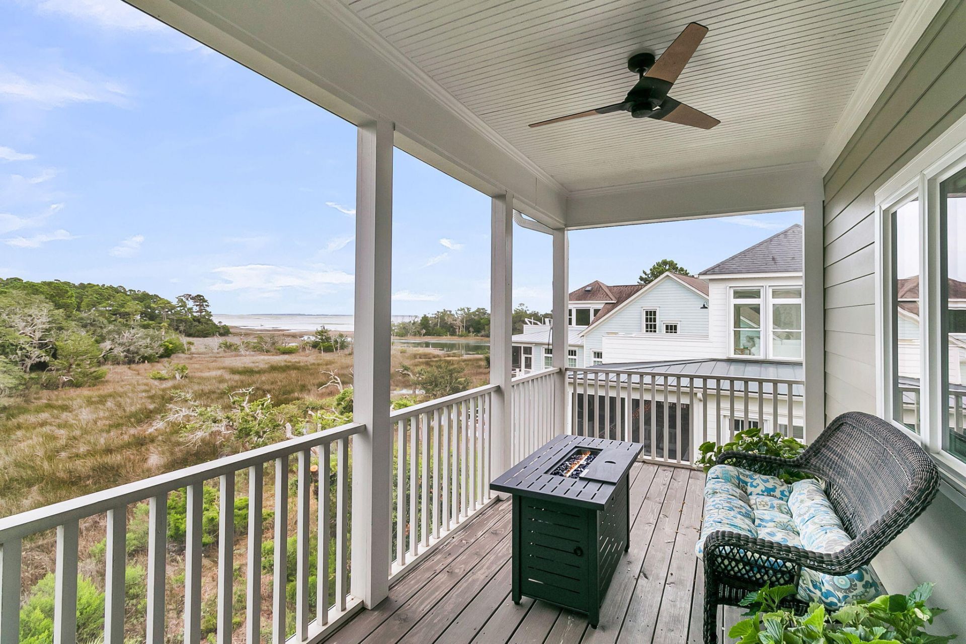 2072 Amenity Park Drive Photo 5