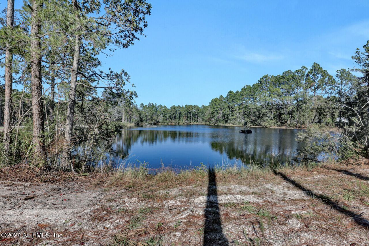 141 Woods Road, San Mateo, FL 32187 Photo