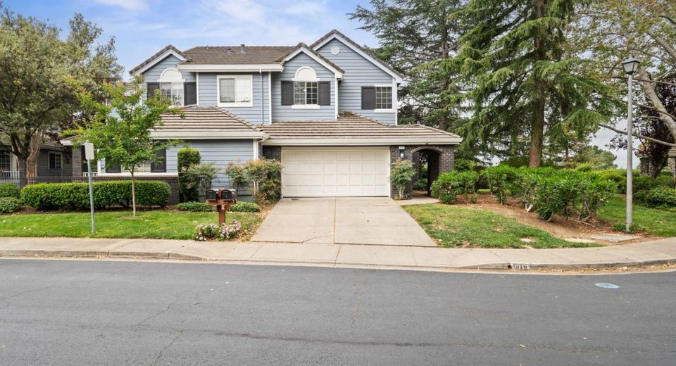 616 Julpun Loop, Clayton, CA 94517 Photo