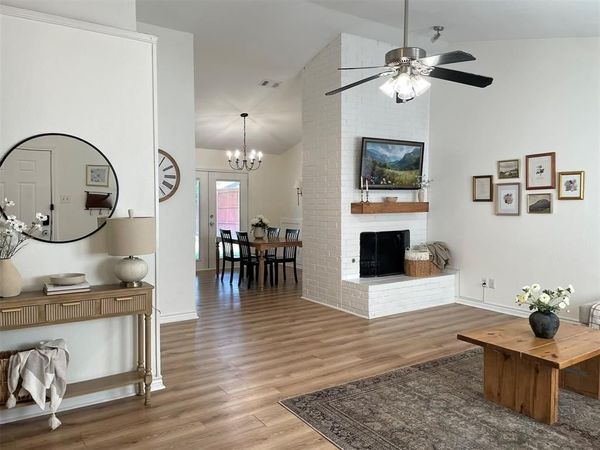 3801 Lofland Lane, Rowlett, TX 75088