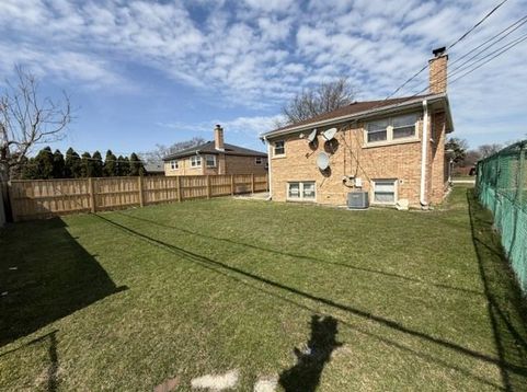 Main Photo