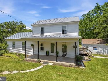 2391 PINE WOODS ROAD, QUICKSBURG, VA 22847