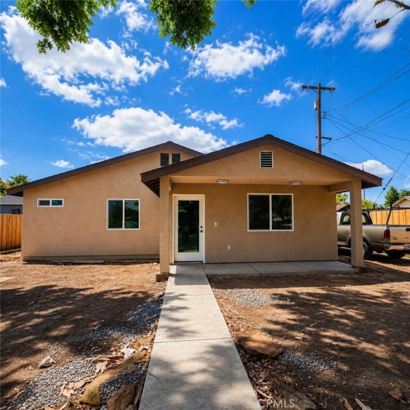 2014 E California Avenue, Fresno, CA 93706 Main Photo