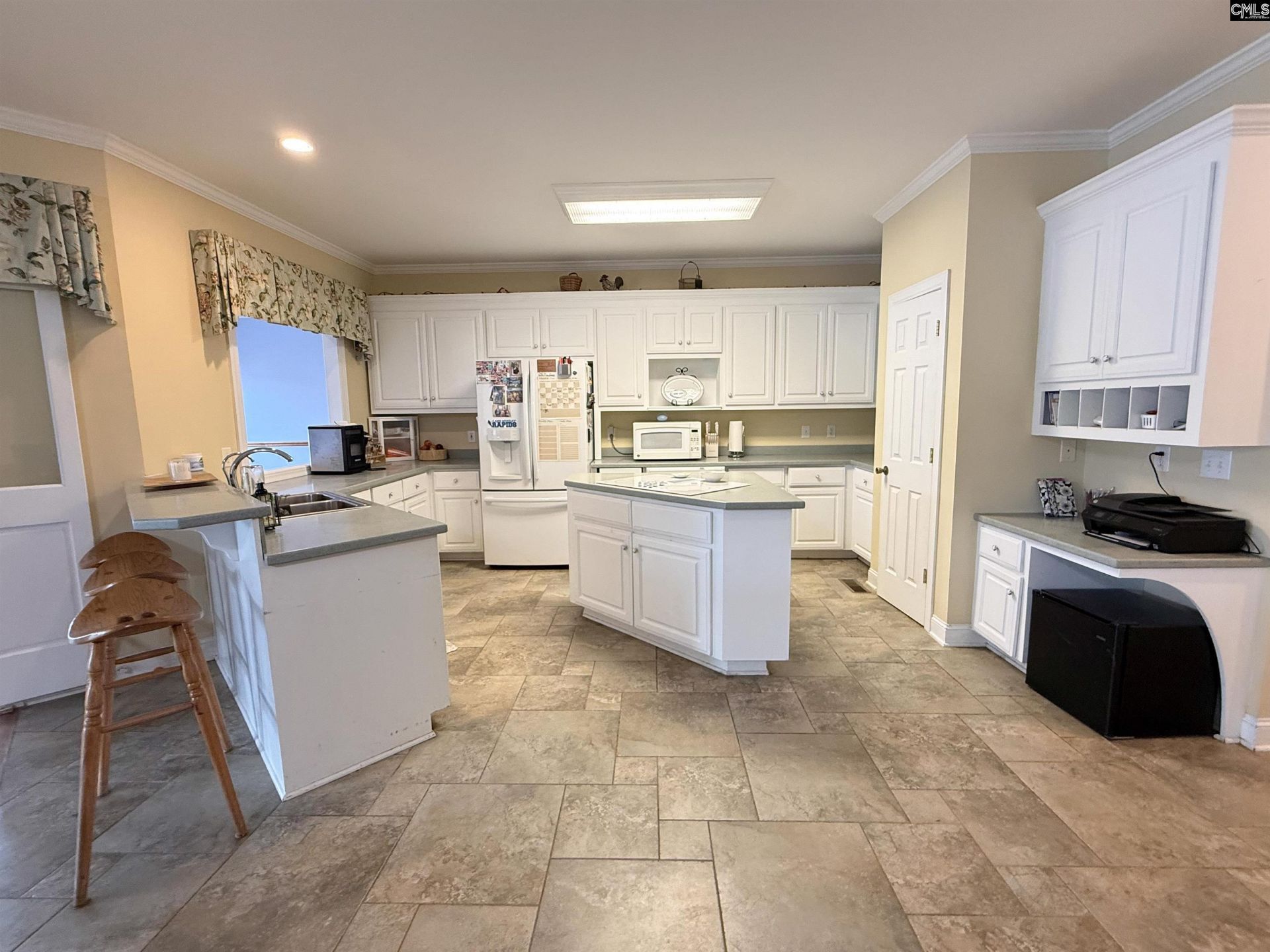 83 Beaufort Shores  Photo 8