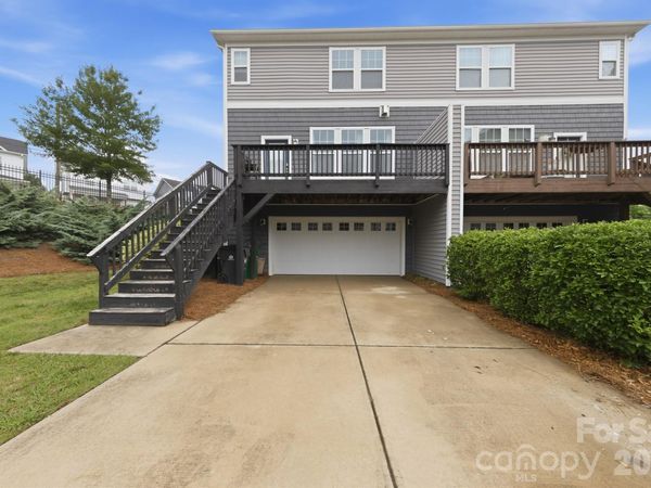 1502 Sharon Road W, Charlotte, NC 28210