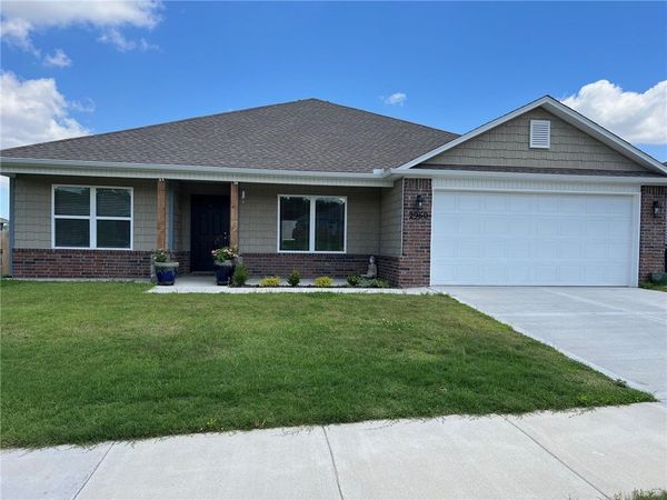 2960 W McLaren Drive , Fayetteville, AR 72704