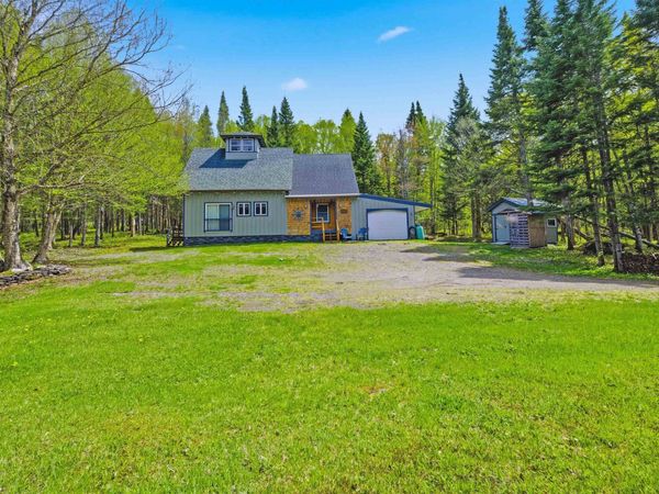 2484 North Main Street, Pittsburg, NH 03592