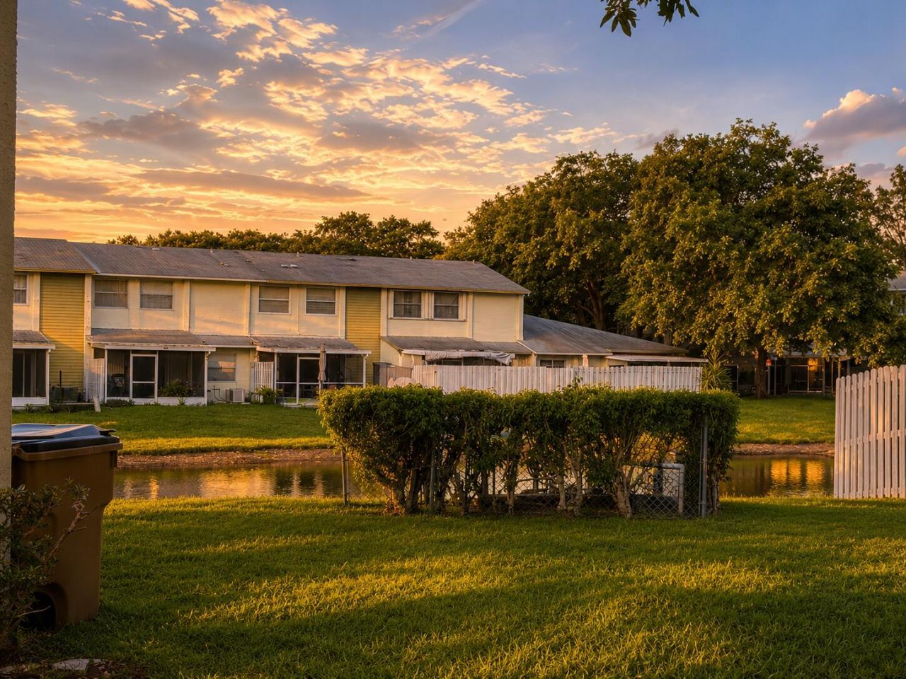 887 Crystal Lake Drive, Pompano Beach, FL 33064 Photo