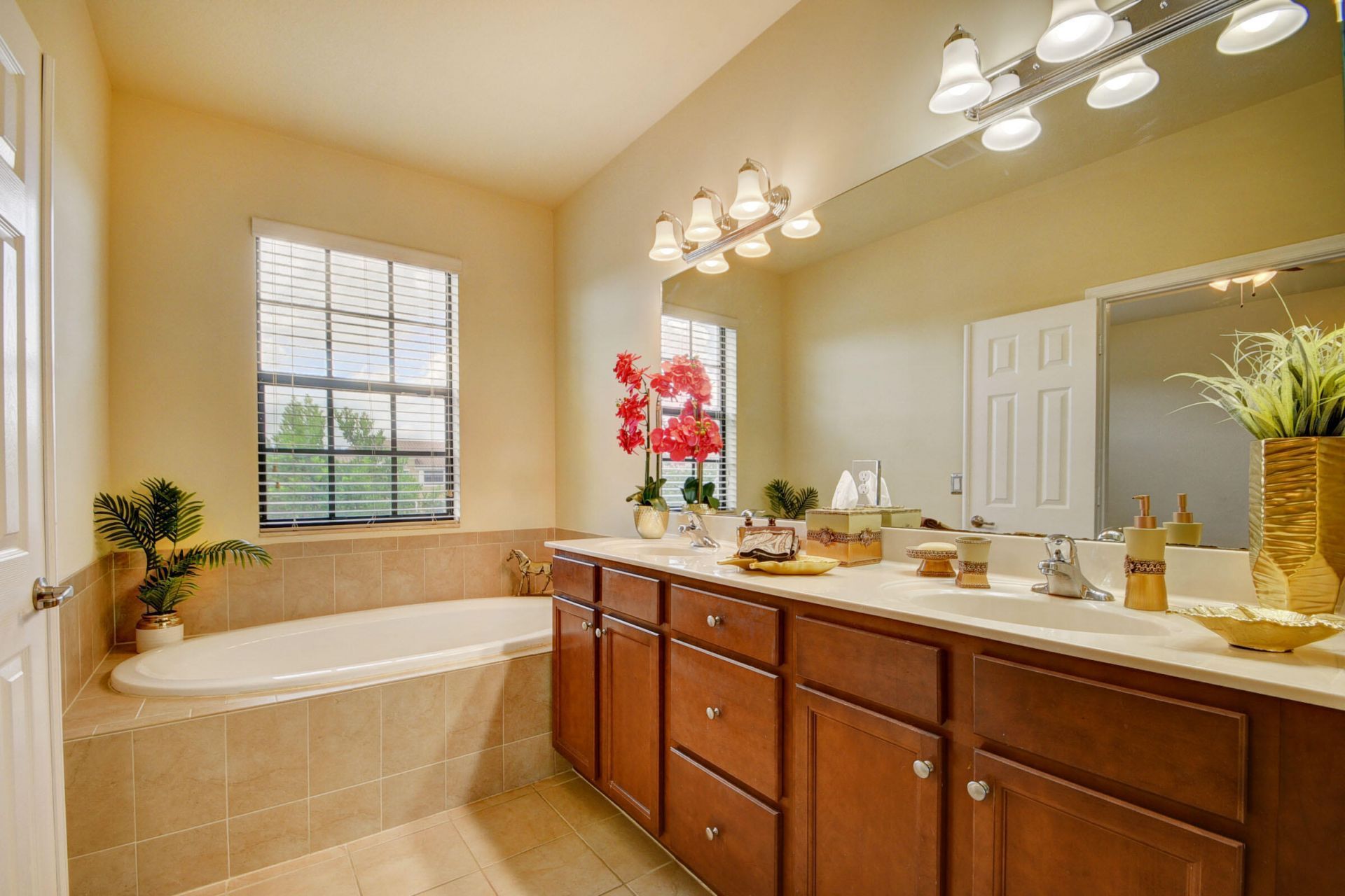 10385 Wellington Parc Drive, Wellington, FL 33449 Photo