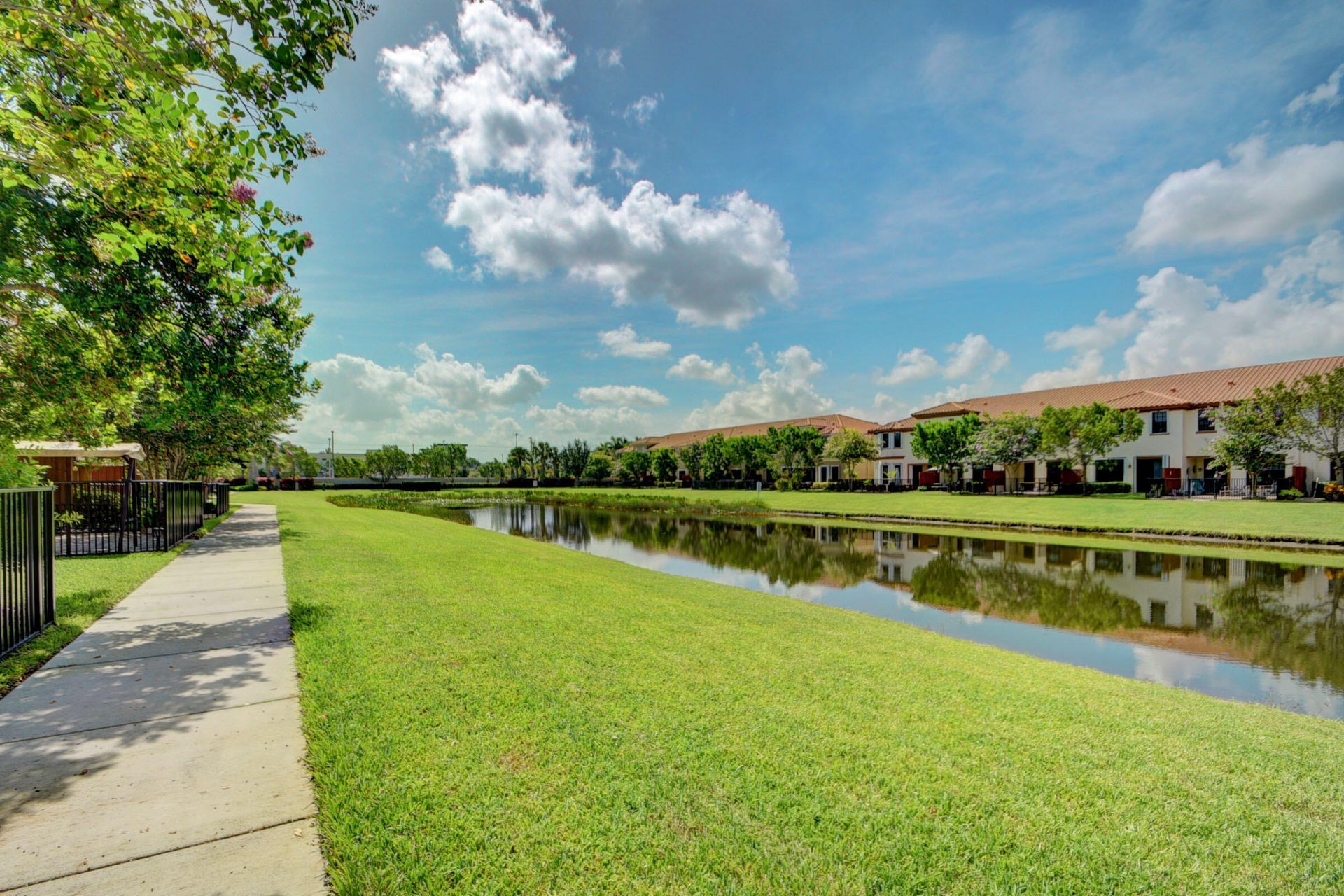 10385 Wellington Parc Drive, Wellington, FL 33449 Photo