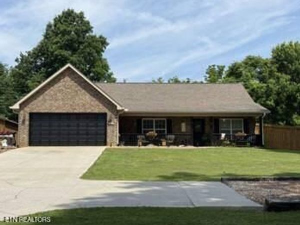 2817 Old Niles Ferry Rd, Maryville, TN 37803