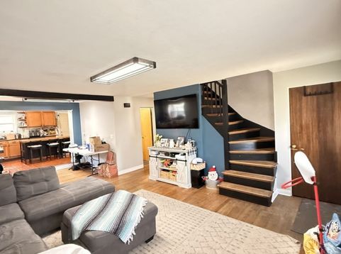 Main Photo