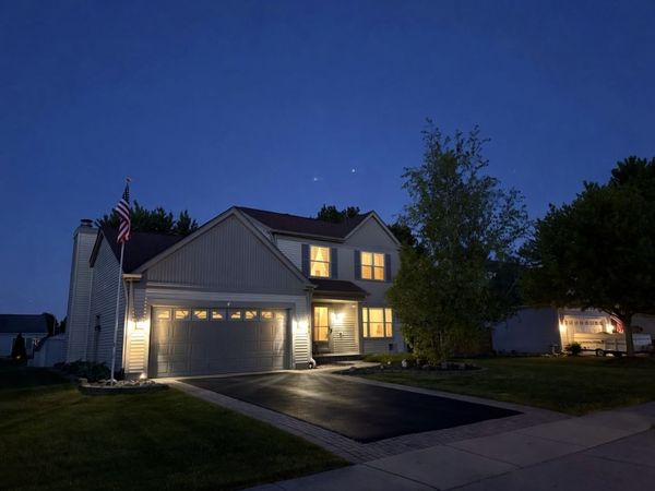 1141 Millcreek Lane , Algonquin, IL 60102