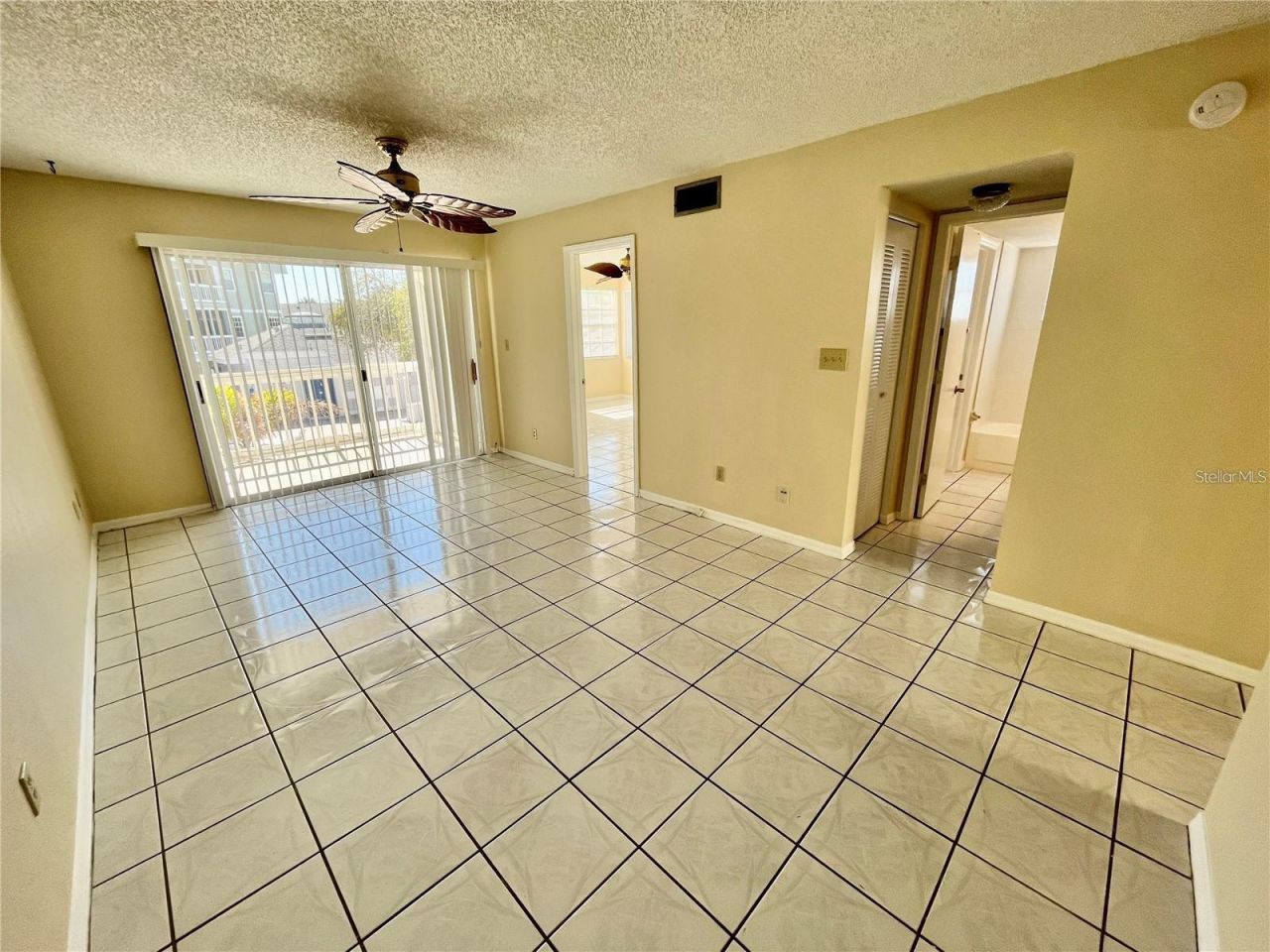 6908 Stones Throw Circle N, Unit 10208, Saint Petersburg, FL 33710 Photo