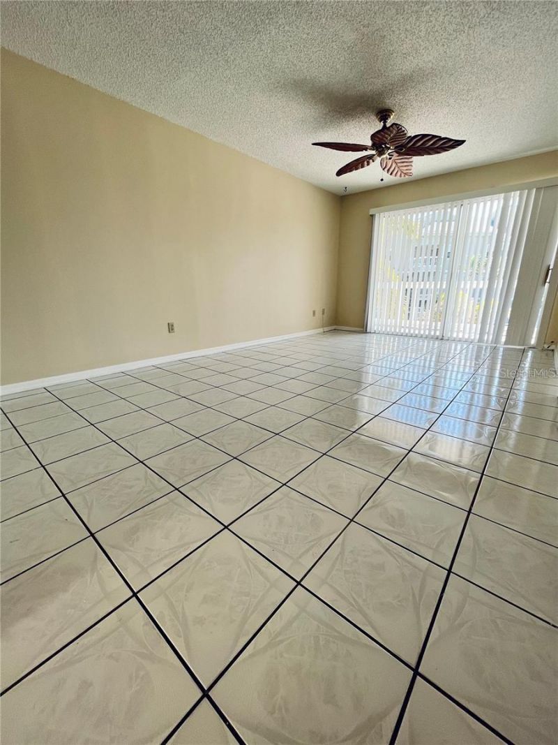 6908 Stones Throw Circle N, Unit 10208, Saint Petersburg, FL 33710 Photo