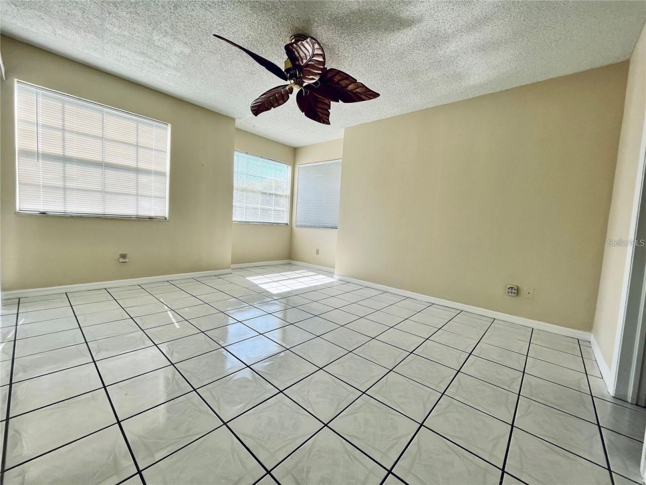 6908 Stones Throw Circle N, Unit 10208, Saint Petersburg, FL 33710 Photo