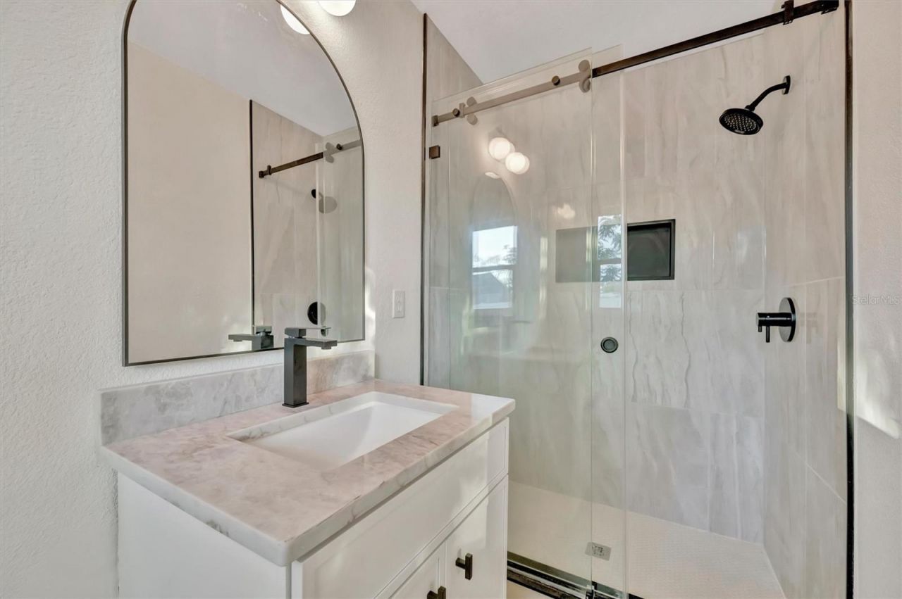 2705 Sunnyside Street, Sarasota, FL 34239 Photo