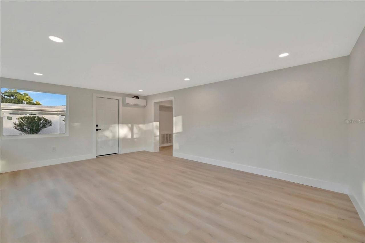 2705 Sunnyside Street, Sarasota, FL 34239 Photo