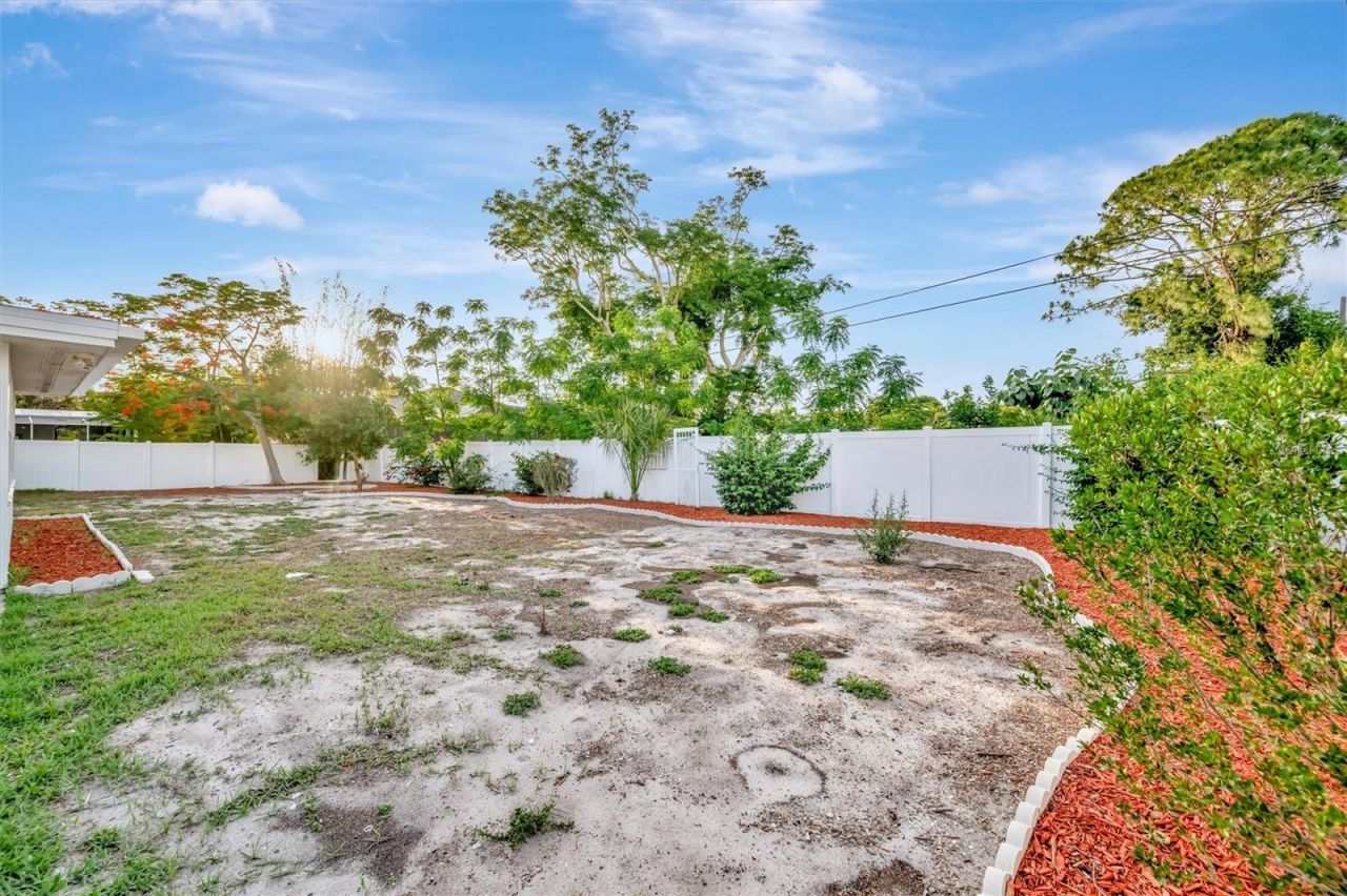 2705 Sunnyside Street, Sarasota, FL 34239 Photo