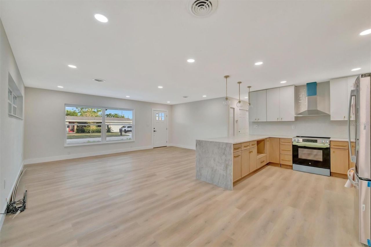 2705 Sunnyside Street, Sarasota, FL 34239 Photo