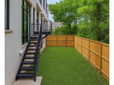 610 N Oak Cliff Boulevard, Unit 306, Dallas, TX 75208