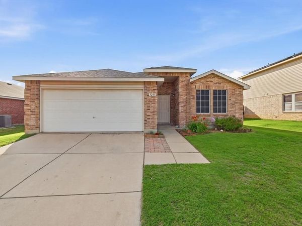 3231 Andalusian Drive, Denton, TX 76210