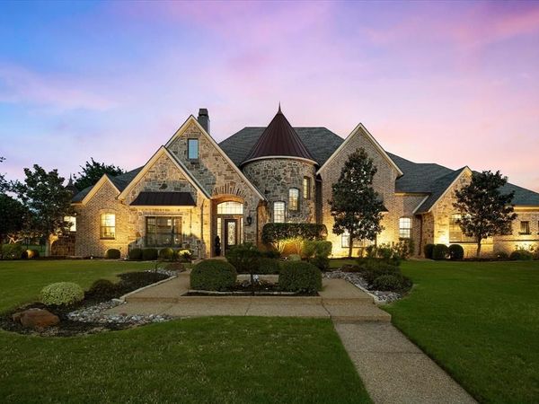 109 Old Vineyard Lane, Heath, TX 75032