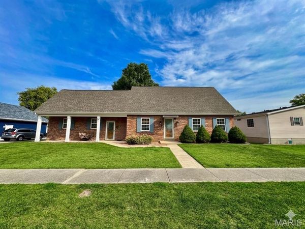 312 E Fourth Street, O'Fallon, IL 62269
