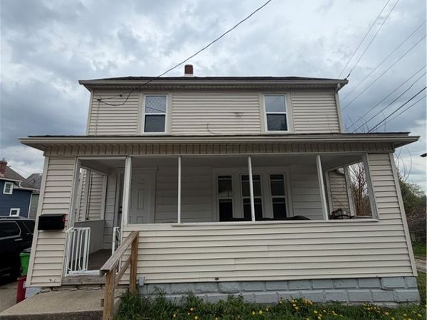 1015 Romig Avenue, Barberton, OH 44203