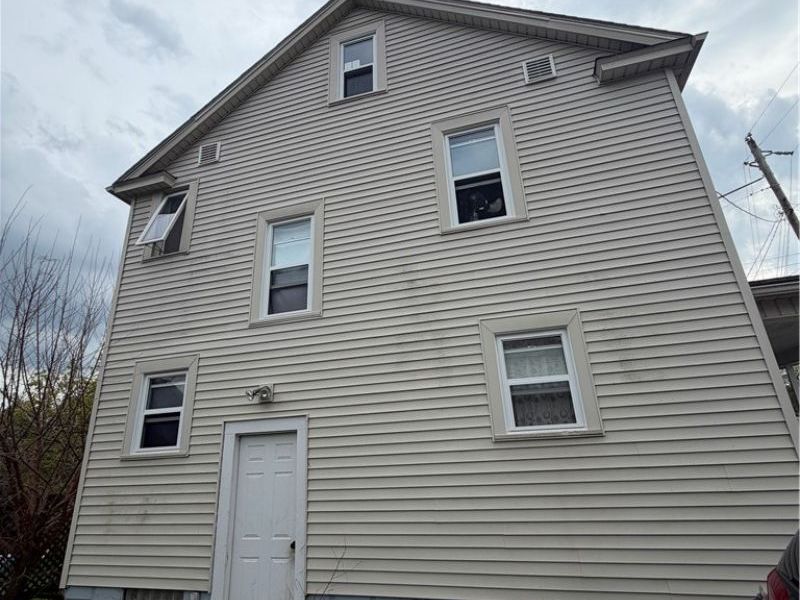 1015 Romig Avenue, Barberton, OH 44203 Photo 3