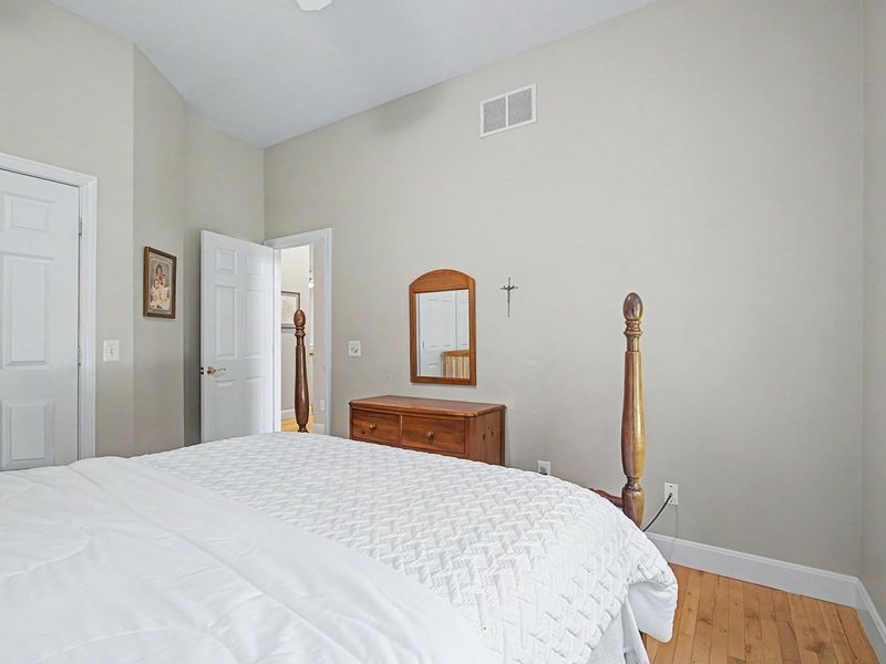 775 Lennox Court, Tipp City, OH 45371 Photo 14