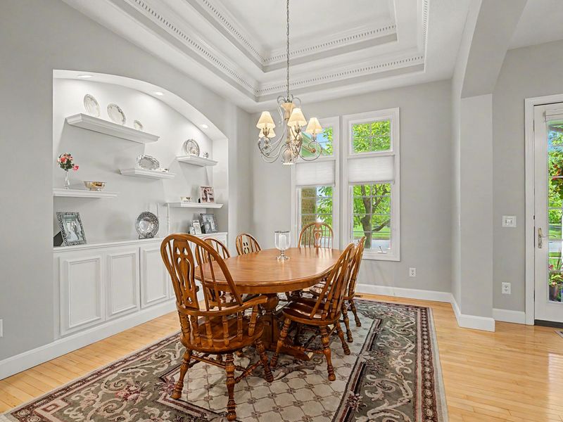 775 Lennox Court, Tipp City, OH 45371 Photo 8