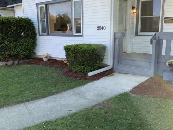 2040 Jay Eye See AVENUE, Racine, WI 53403