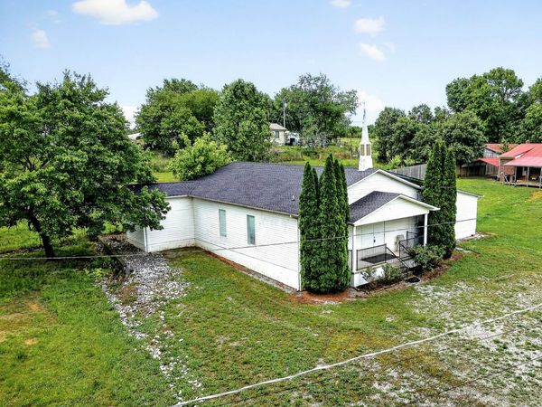 150 Tabernacle Rd , Smithville, TN 37166