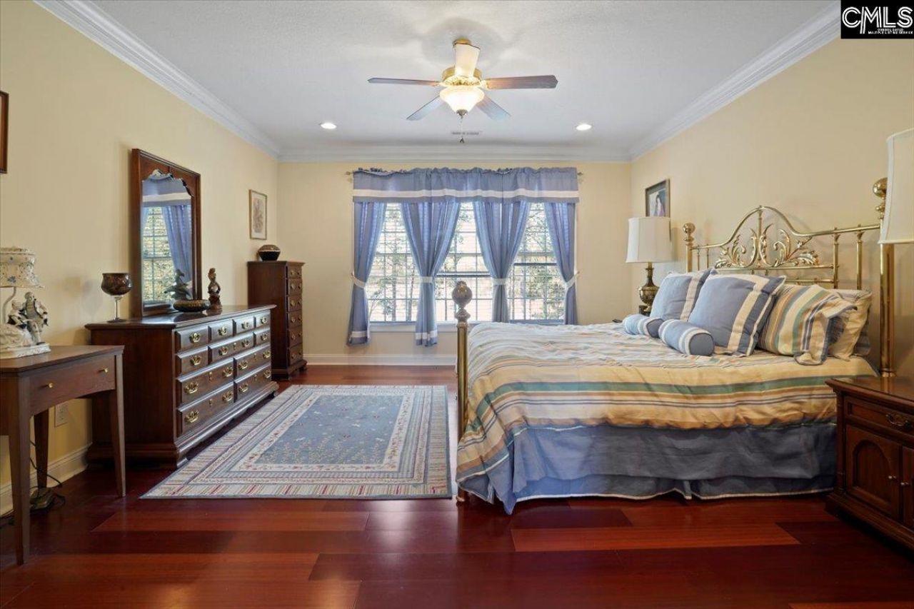 4472 River Road  Photo 33