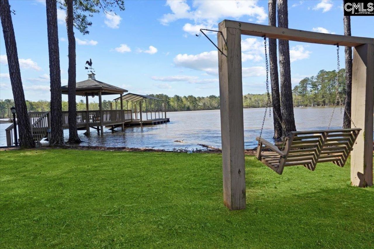 4472 River Road  Photo 36