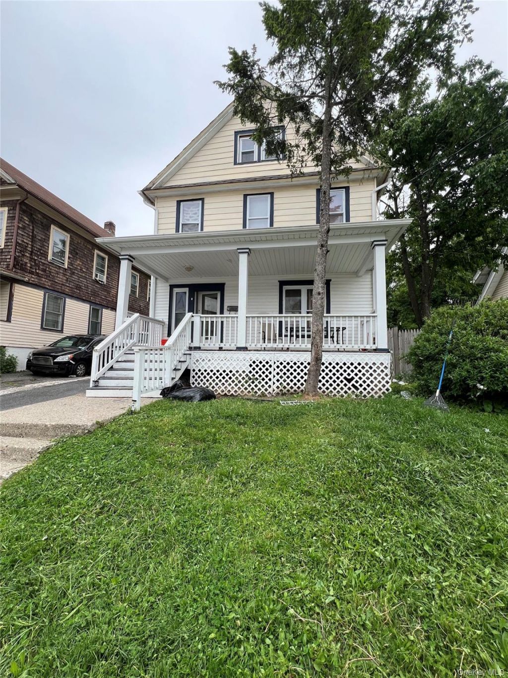 22 Chestnut Street, Middletown, NY 10940 Main Photo