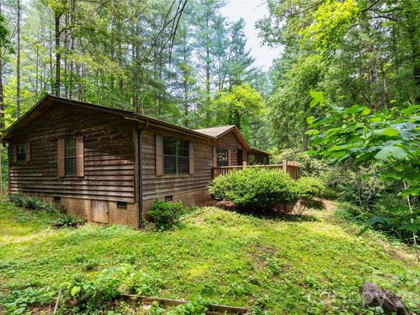 1010 Sharon Ridge Road , Fairview, NC 28730