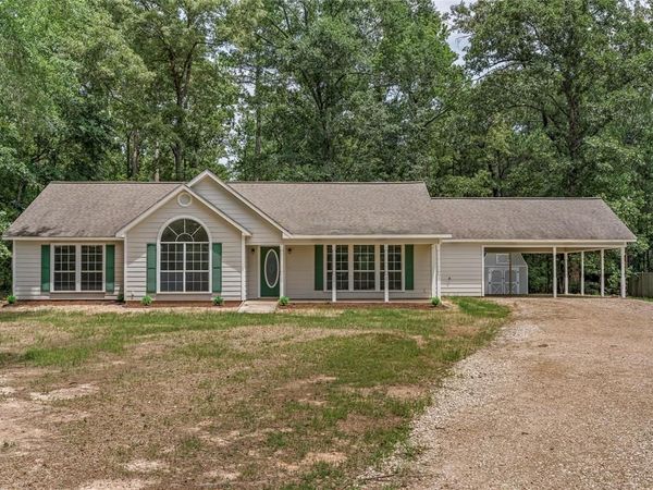 4413 Circle Square Drive, Mooringsport, LA 71060