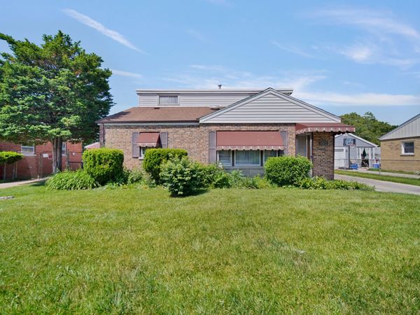 10912 S Pulaski Road , Oak Lawn, IL 60453