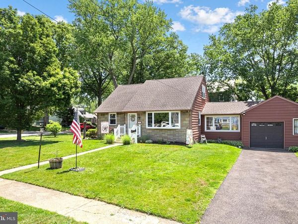 300 W 3RD AVENUE , BARRINGTON, NJ 08007