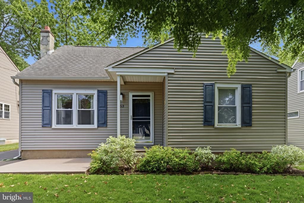 253 GILPIN ROAD, WILLOW GROVE, PA 19090