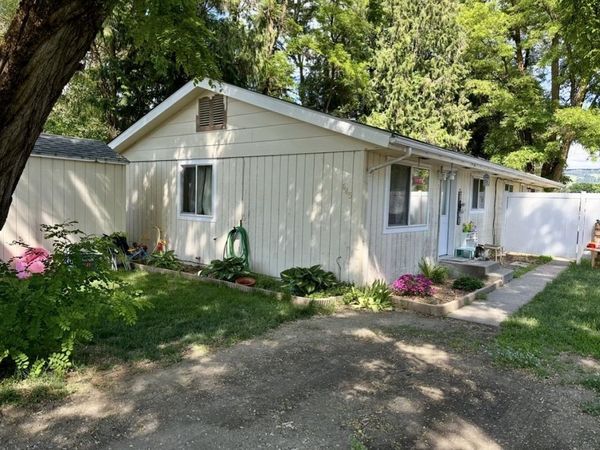 645 S Larch St, Kettle Falls, WA 99141